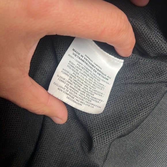 Nike Women’s Sportswear Windrunner jacket size small - Picture 4 of 6